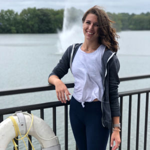 Meet your Posher, Lydia